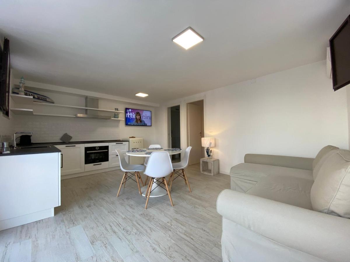 Beach House Tanaunella Εξωτερικό φωτογραφία